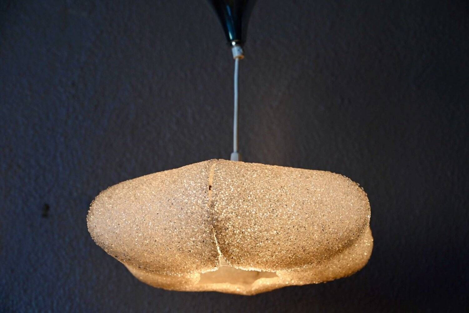 1960s vintage suspension sparkling granulated perspex Mid-Century