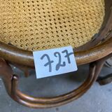 2 curved wood bistro chairs Fischel Thonet Nr 14