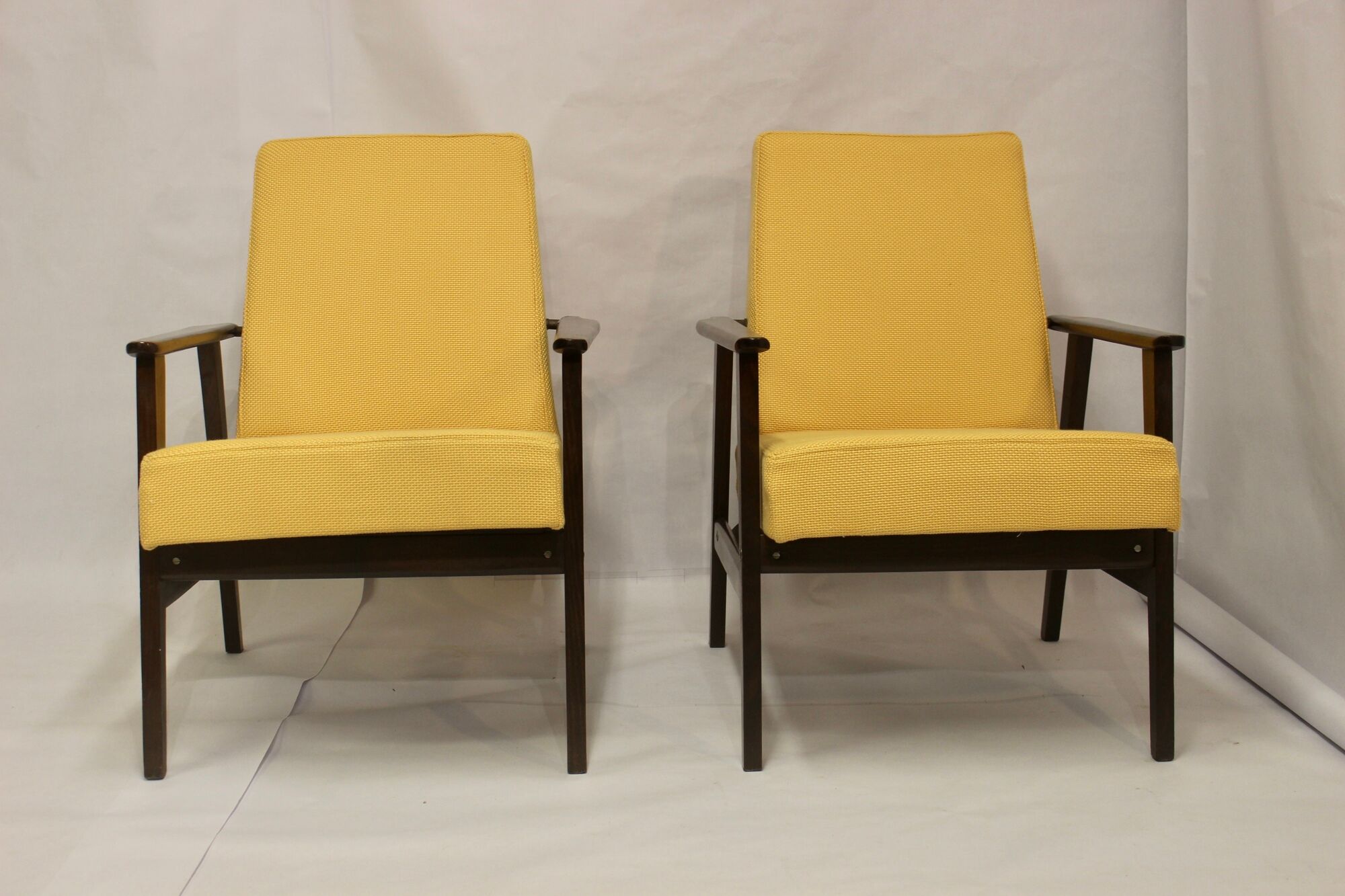 Armchair Henryk Lis 300-190 years 1970 yellow fabric Pierre Frey.