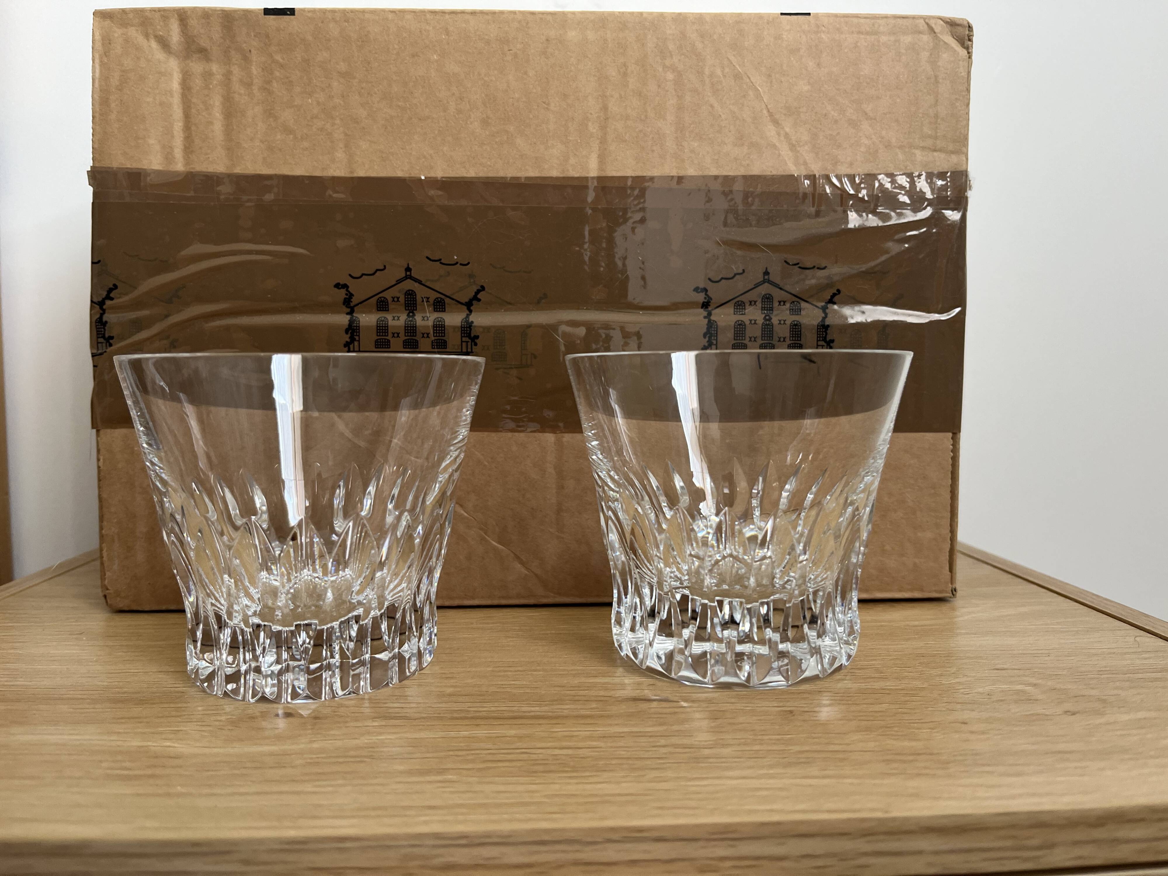 Paire de verres à whisky en cristal Baccarat - non utilisé
