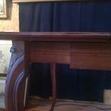 Table à jeu style Louis XV en noyer