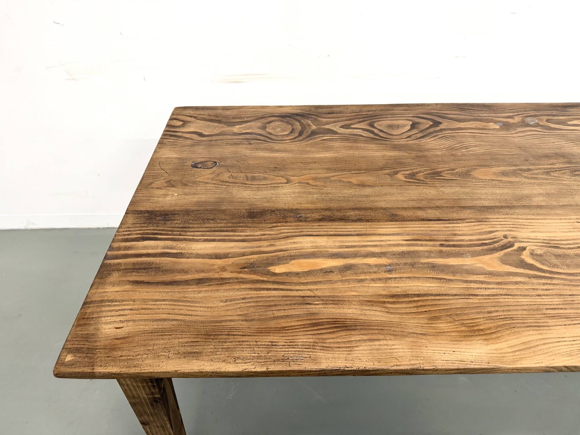 Large XXL Farm Table in Pine – Tapered Legs – L367 cm