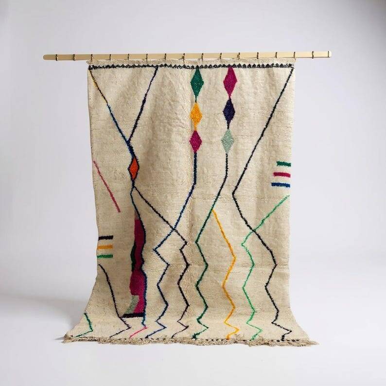 Traditional Moroccan rug 250cm x 150cm