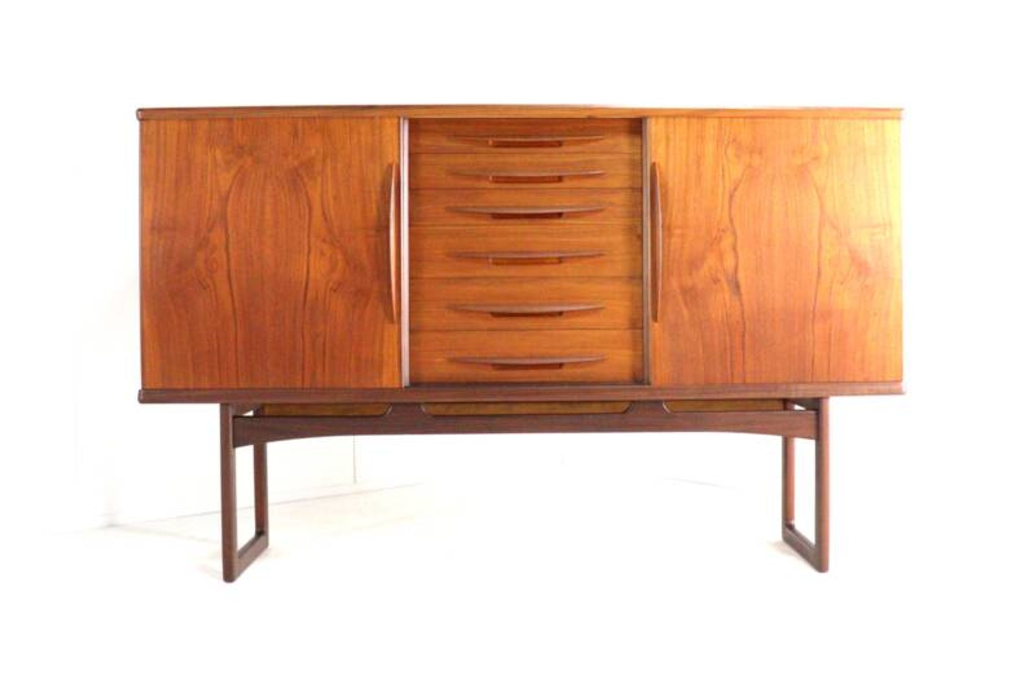 Enfilade 194 cm design danois en teck