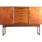 Enfilade 194 cm design danois en teck