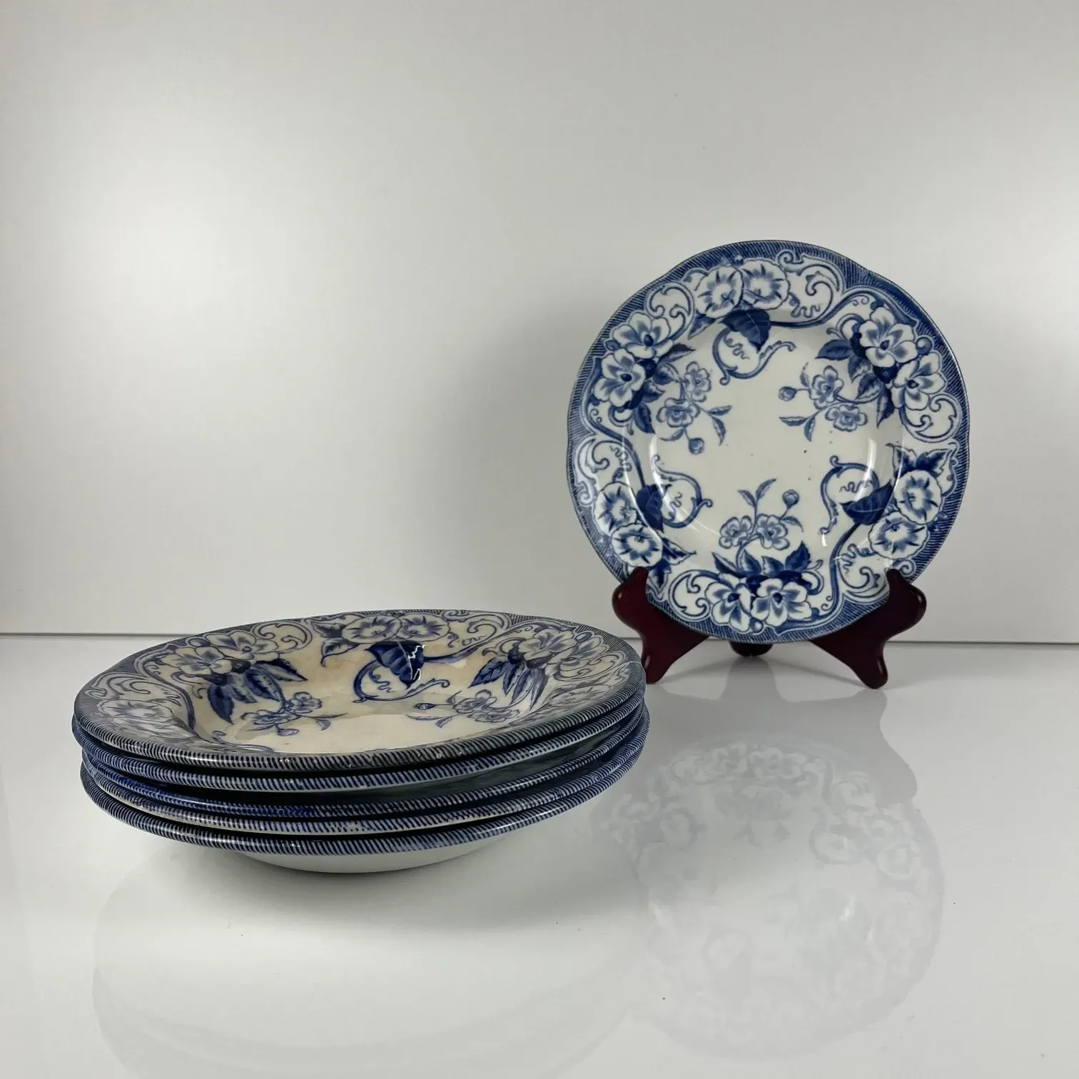 Set of 6 deep plates in ironstone "Flora" – Creil et Montereau, 19th century, blue