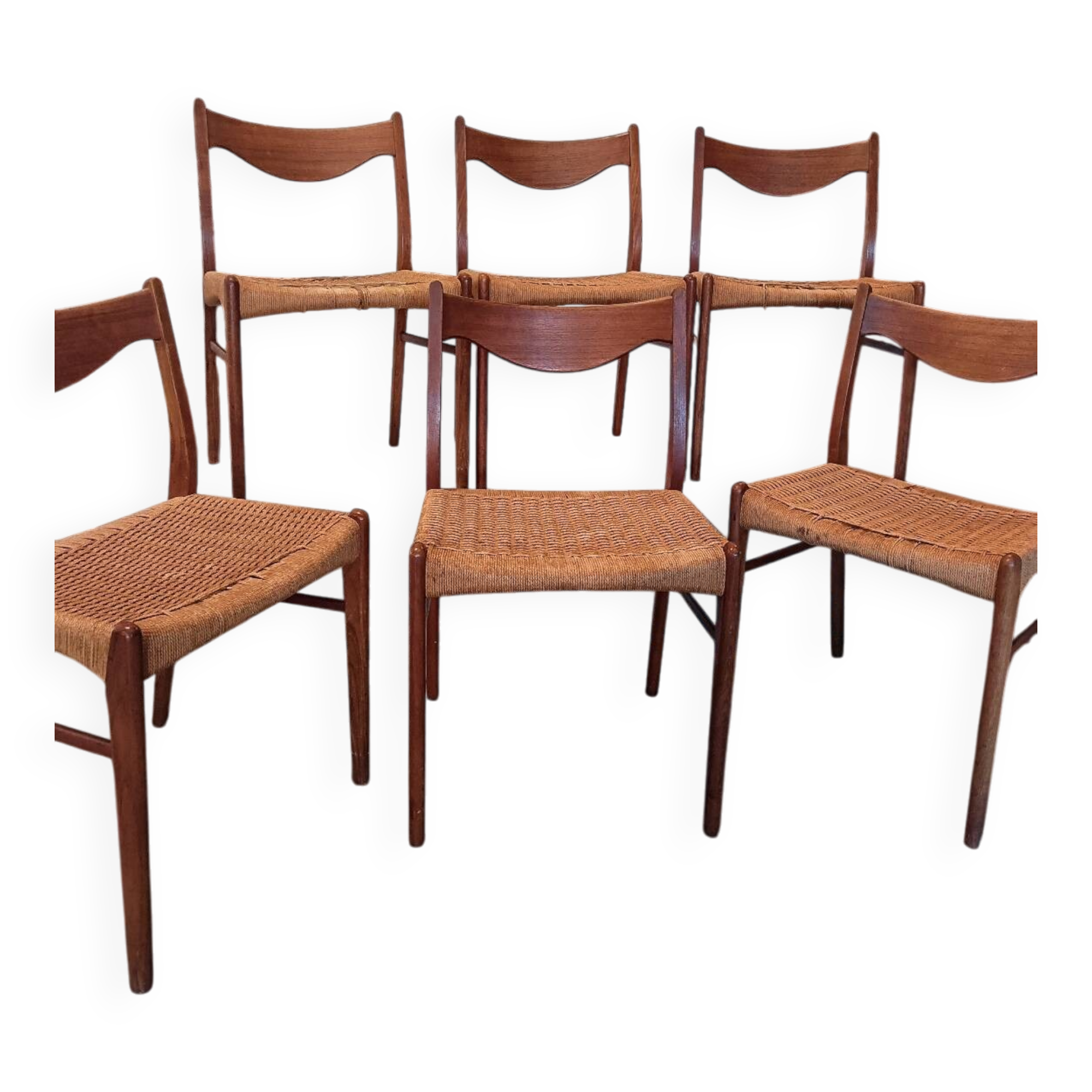 Set of 6 vintage Danish Scandinavian chairs