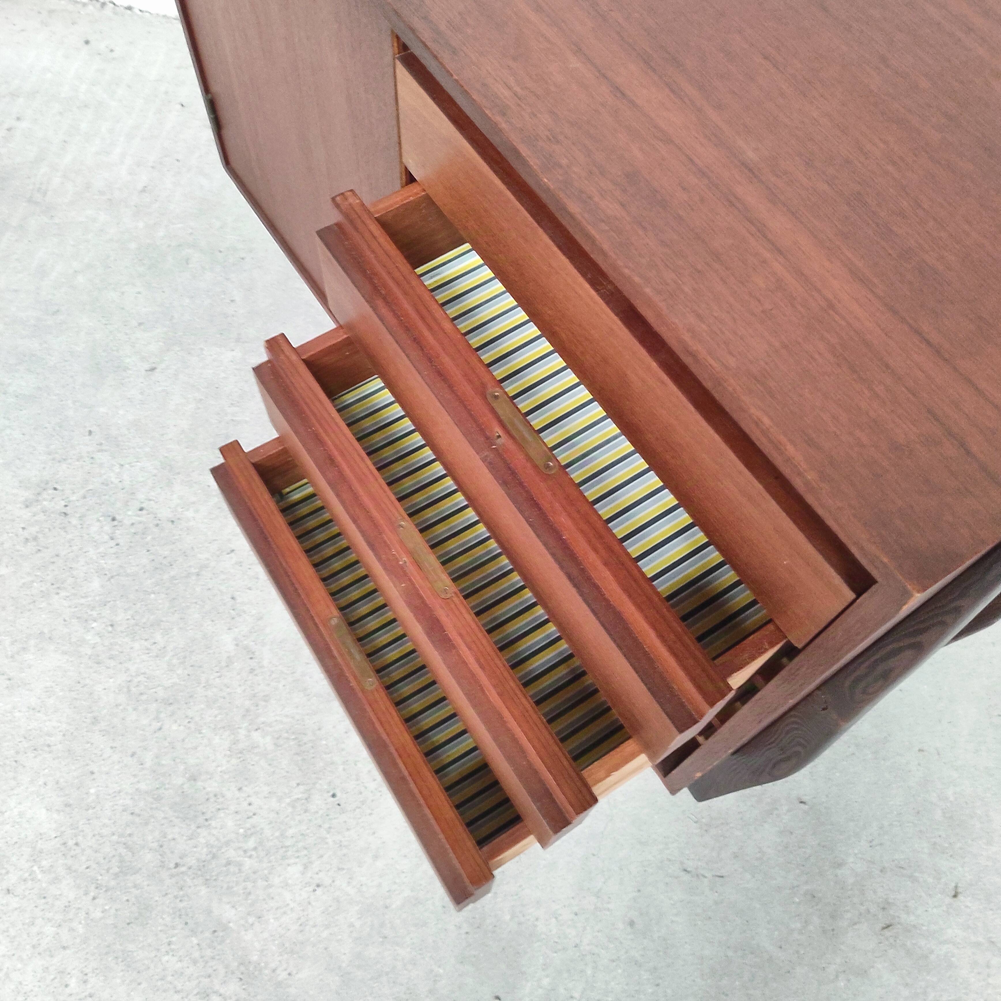 Scandinavian furniture, 1960