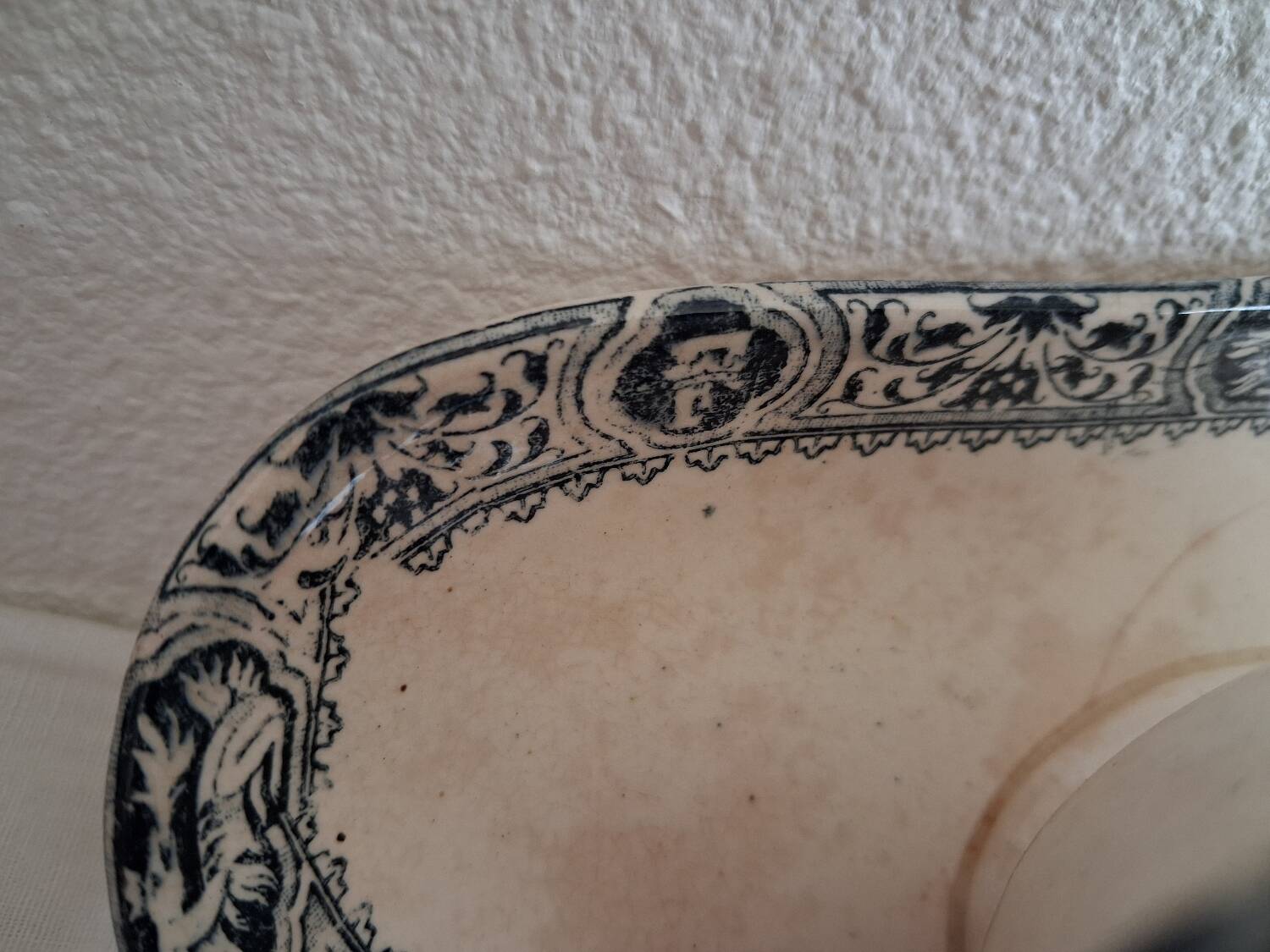 Saucière Terre de Fer Salins Francois 1er