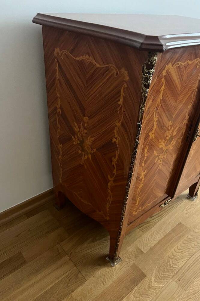 Vintage sideboard in rosewood marquetry