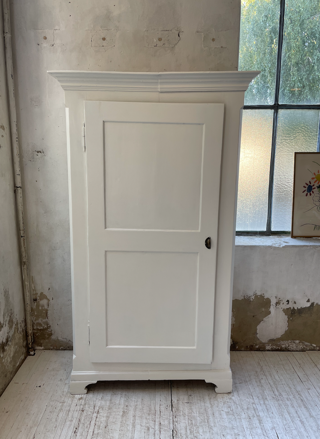 White cutter cabinet