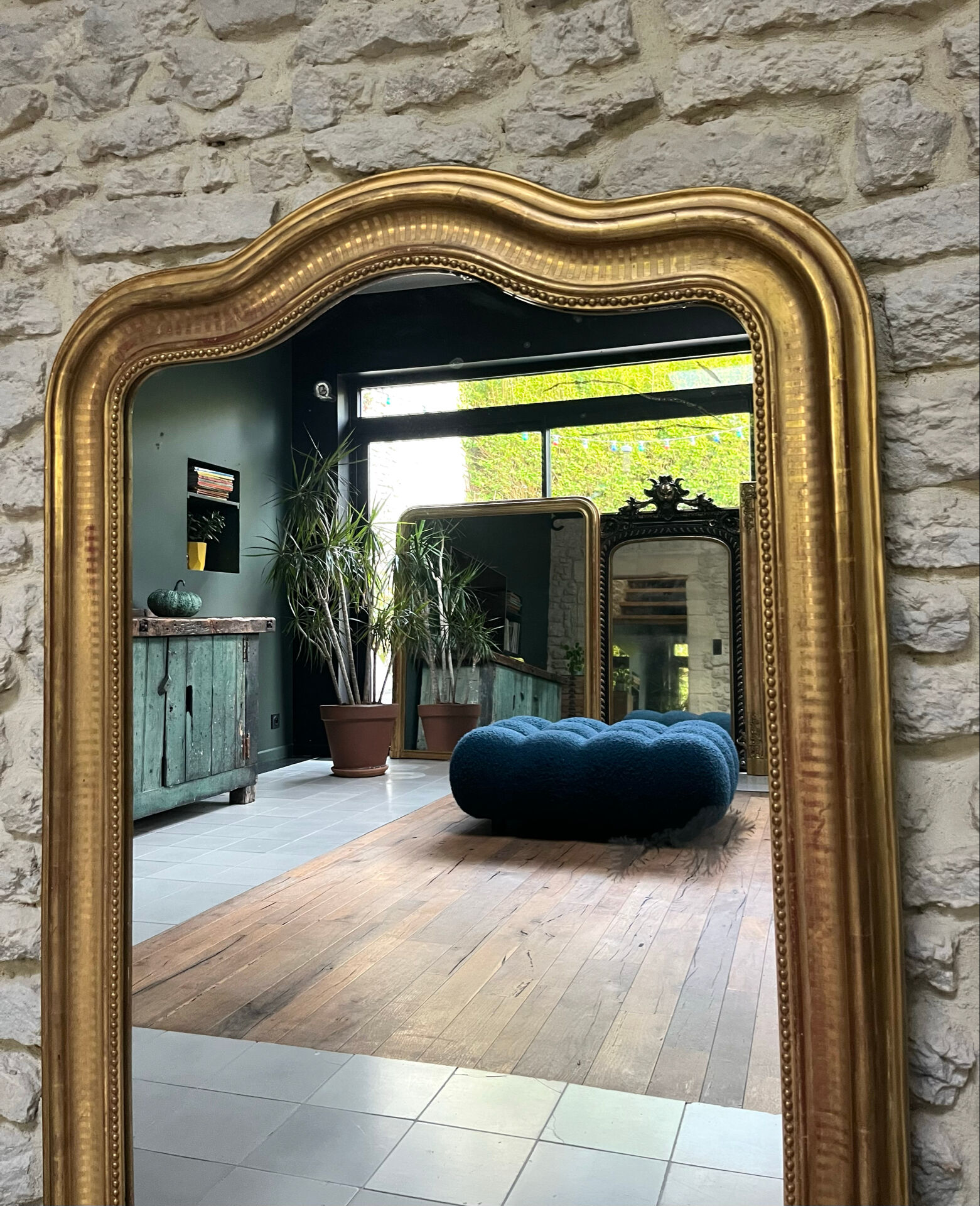 Louis-Philippe Mirror Gendarme Hat 128/92.5cm