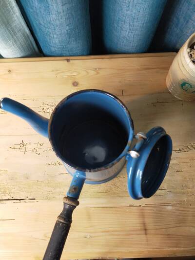 Blue enameled sheet metal chocolate maker