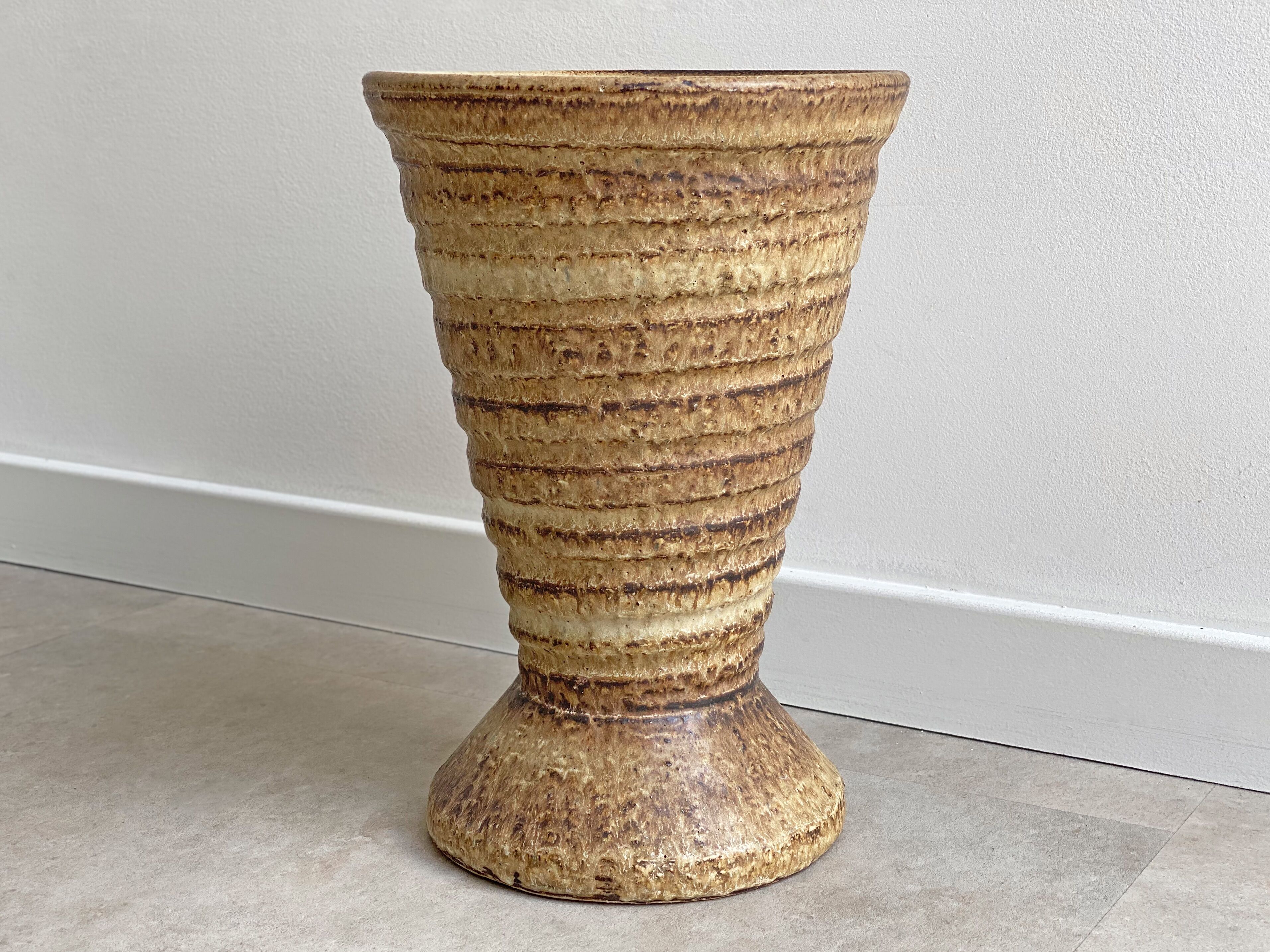 Vintage heavy ceramic diabolo vase