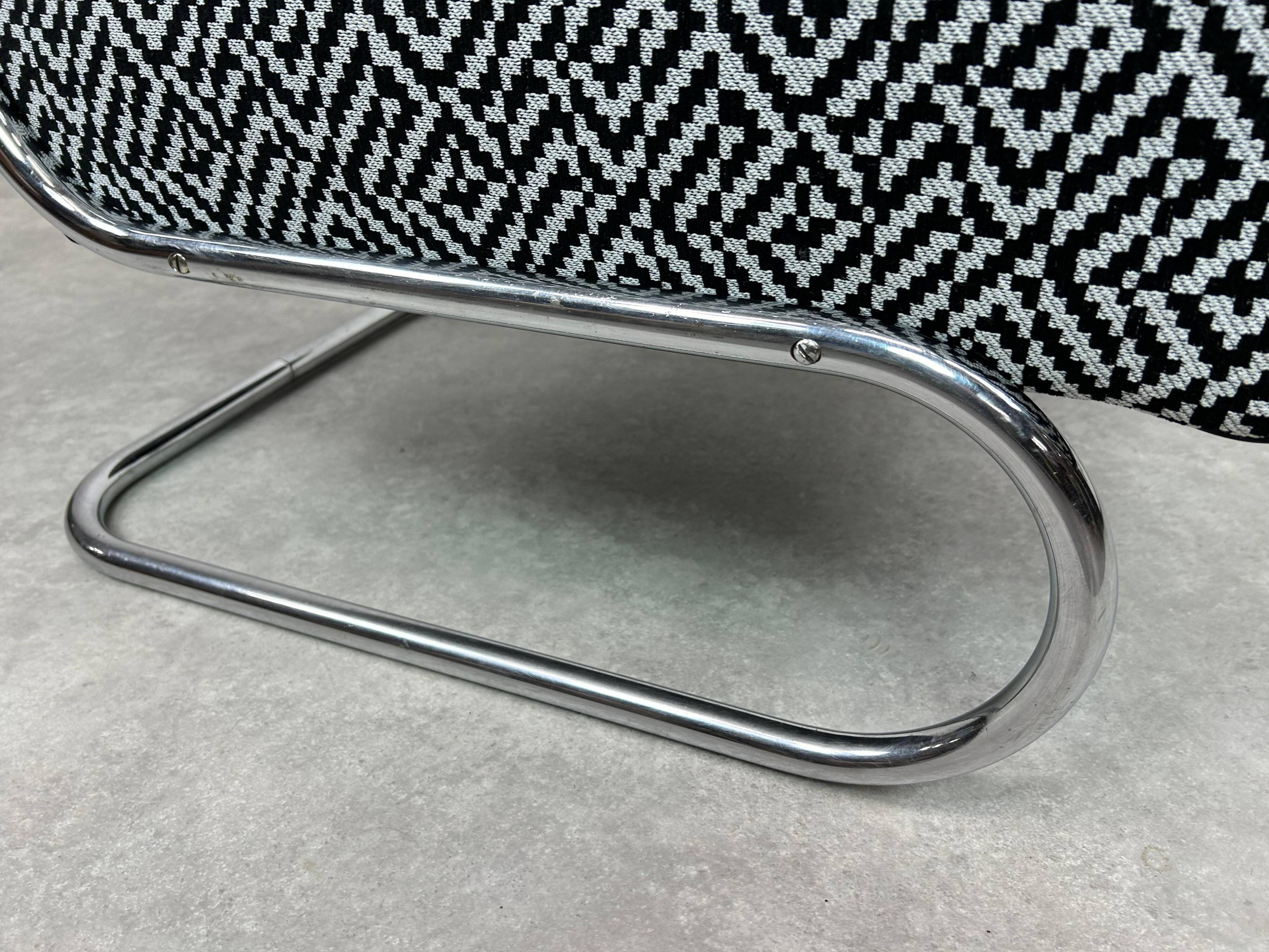 Bauhaus armchairs Fa Slezák Fn 24 / Thonet S 411