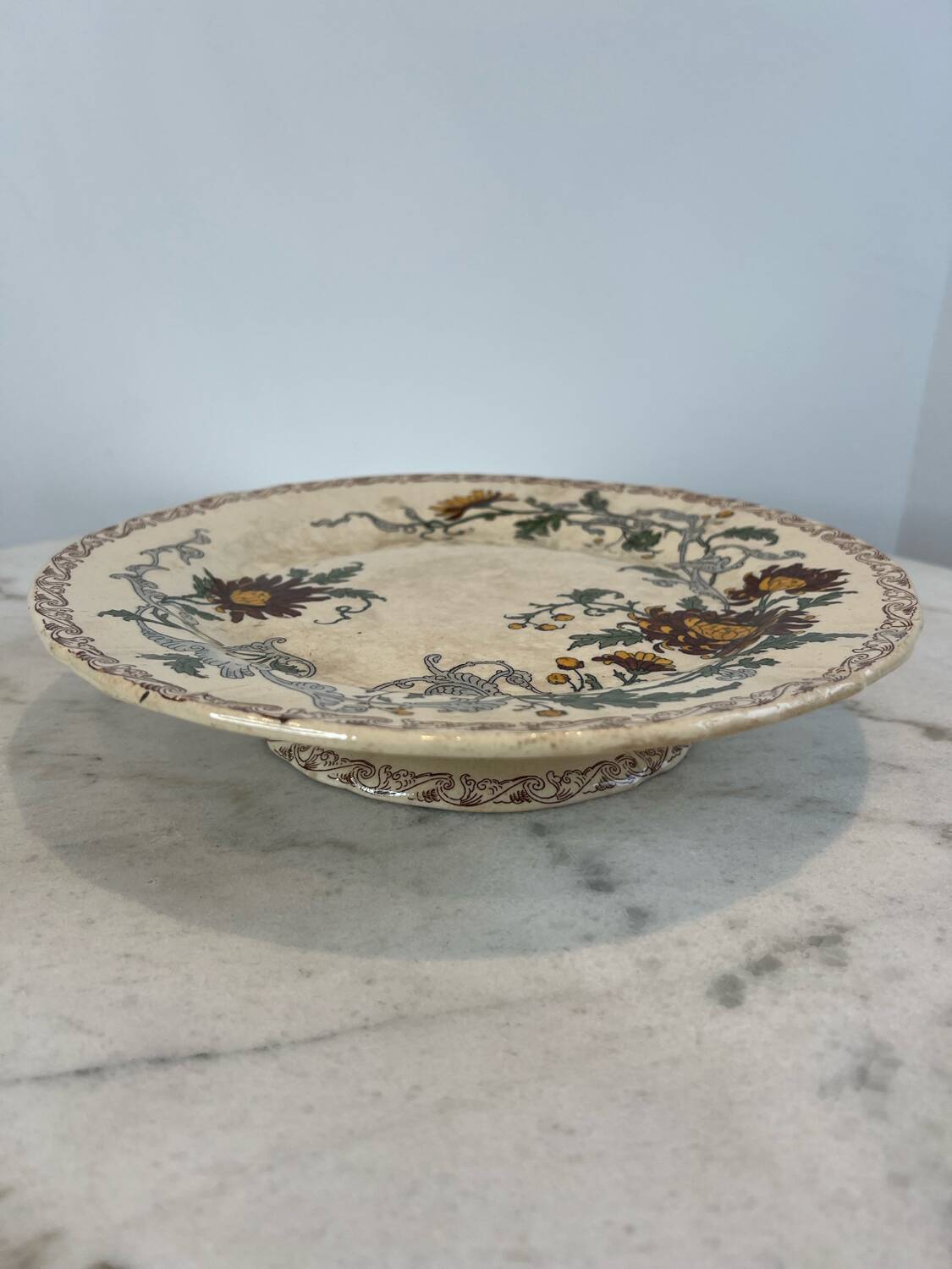 Gien ironstone dish, 19th century.