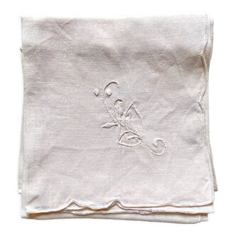 Pink embroidered napkins