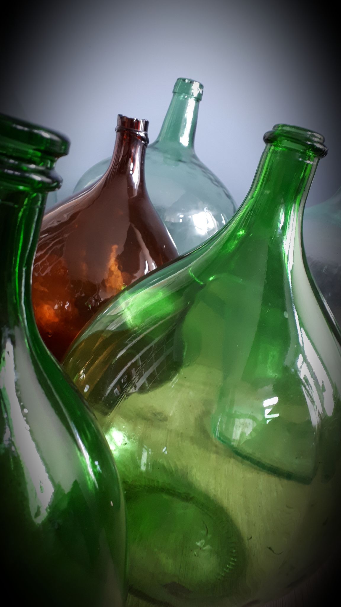 Demijohn 10L round dark brown blown glass