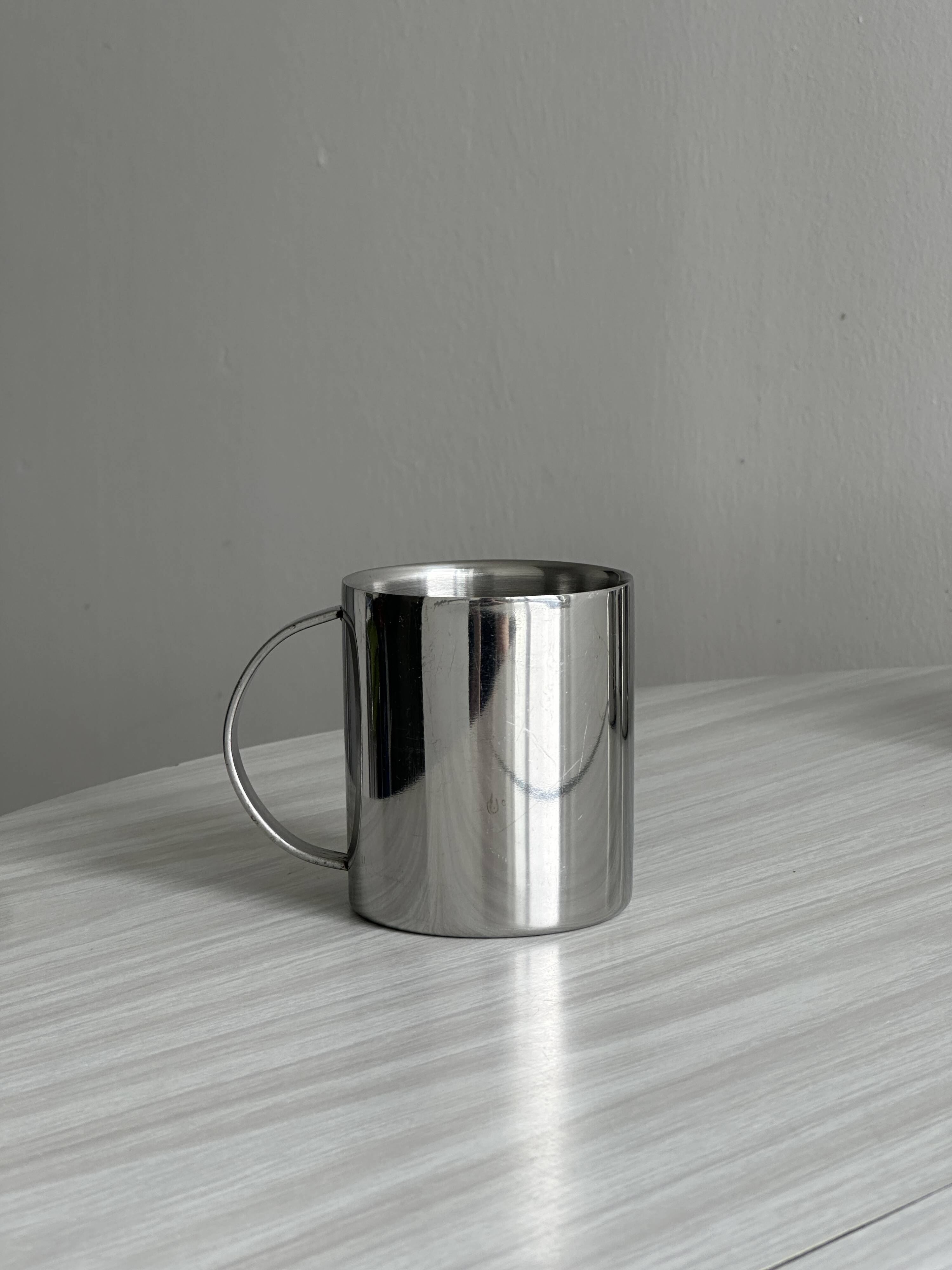 Set of 4 stainless steel cups