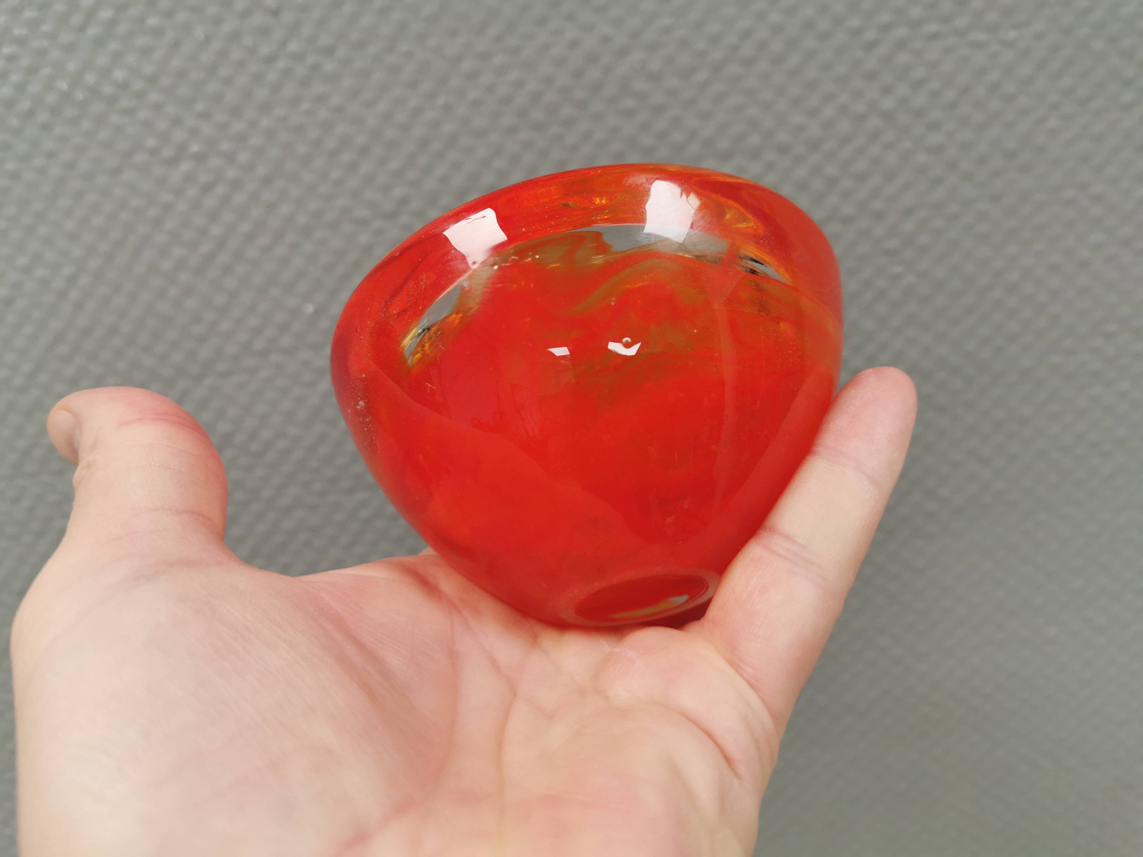 Beautiful candle holder by Kosta Boda, designed by Anna Ehrner in the 1990s