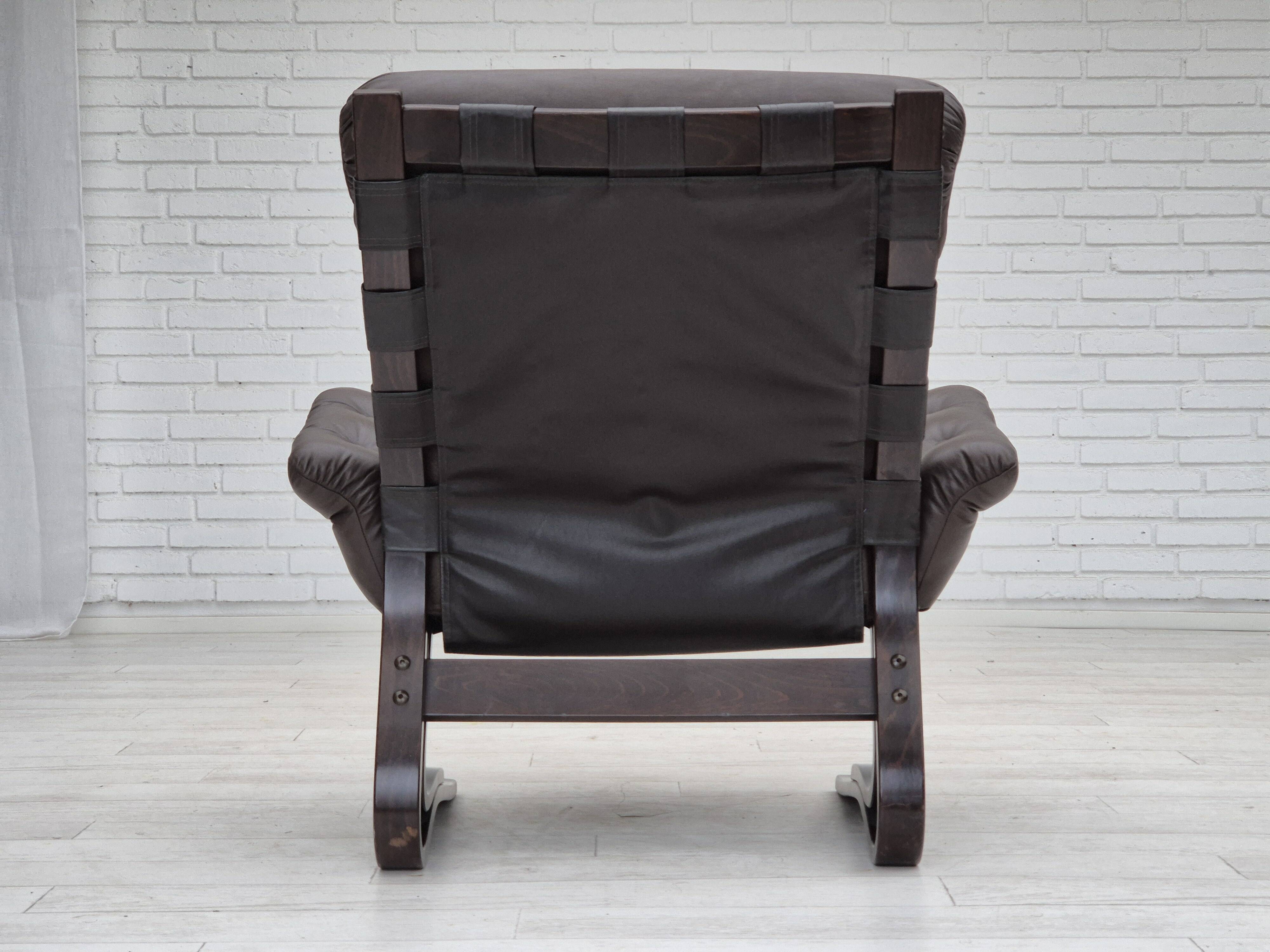 1970s, Scandinavian design, lounge chair, original condition, leather, bent wood.