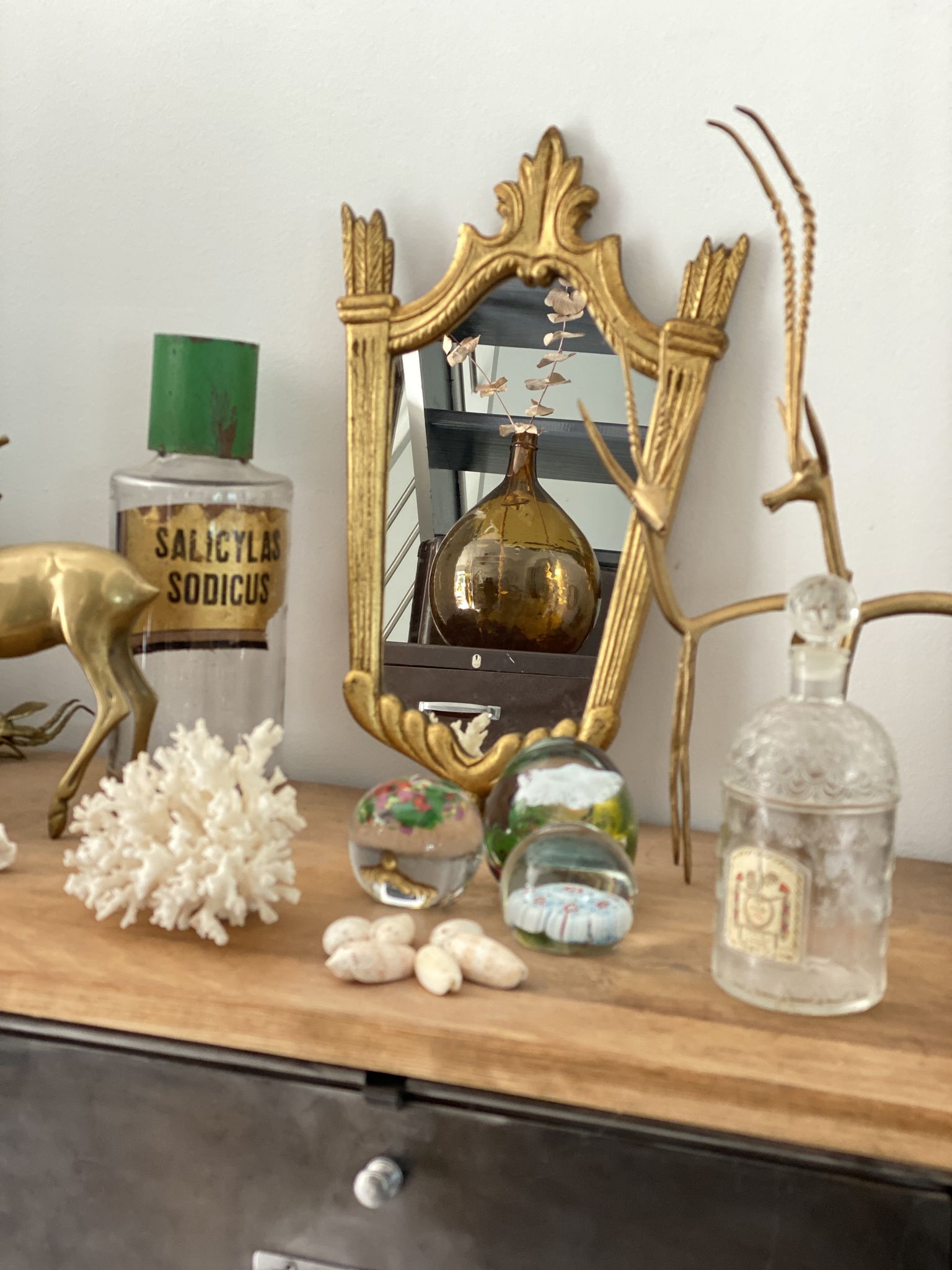 Golden mirror