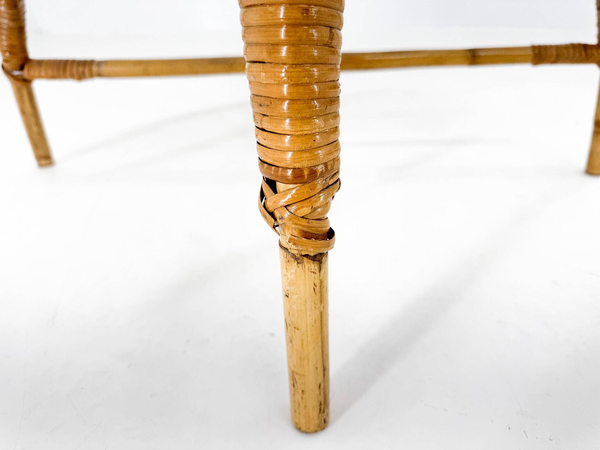 Fauteuil en rotin du milieu du siècle, Tchécoslovaquie, années 1970