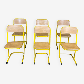 Lot de 6 chaises d'école vintage en bois et acier jaune France