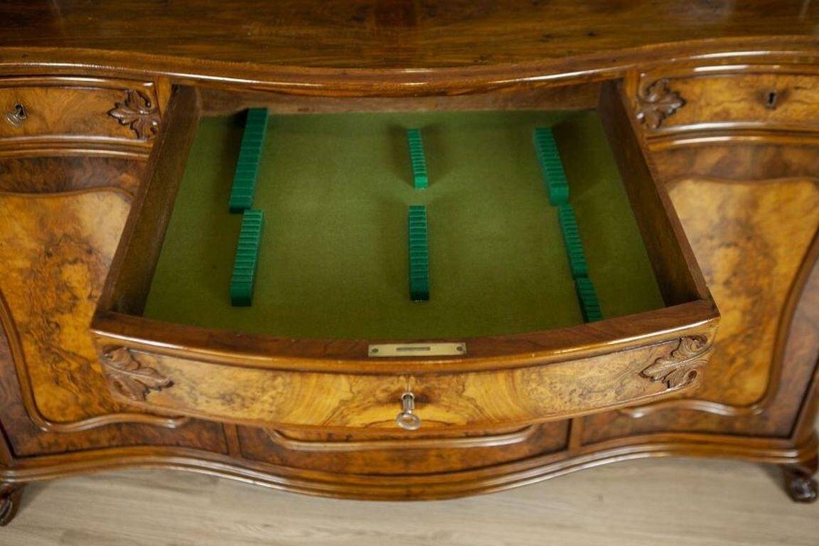 Rococo Revival Sideboard in Walnut and Veneer, 1850