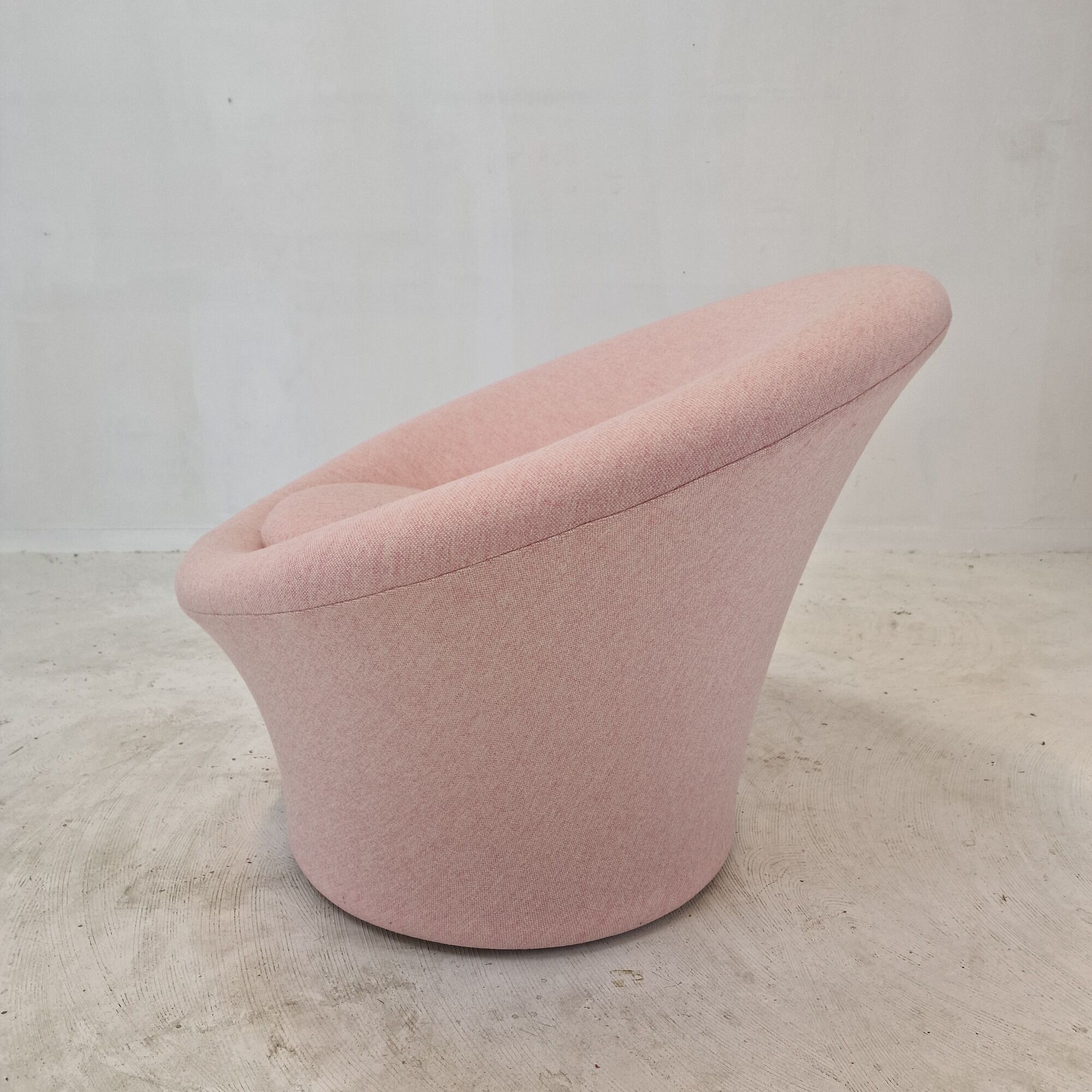 Mushroom Armchair by Pierre Paulin for Artifort, 1980's