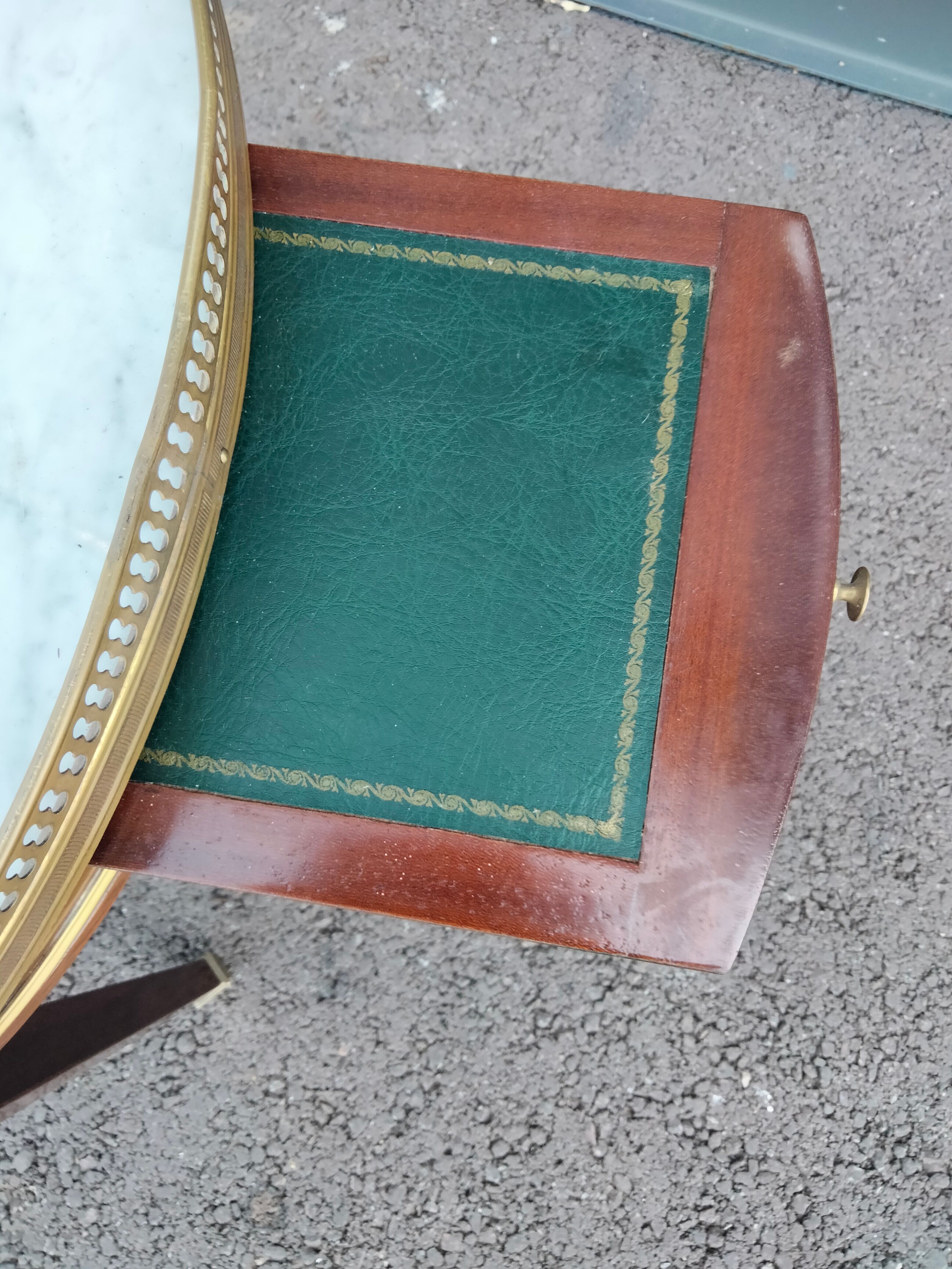 Table hot water bottle old marble top style Louis XVl
