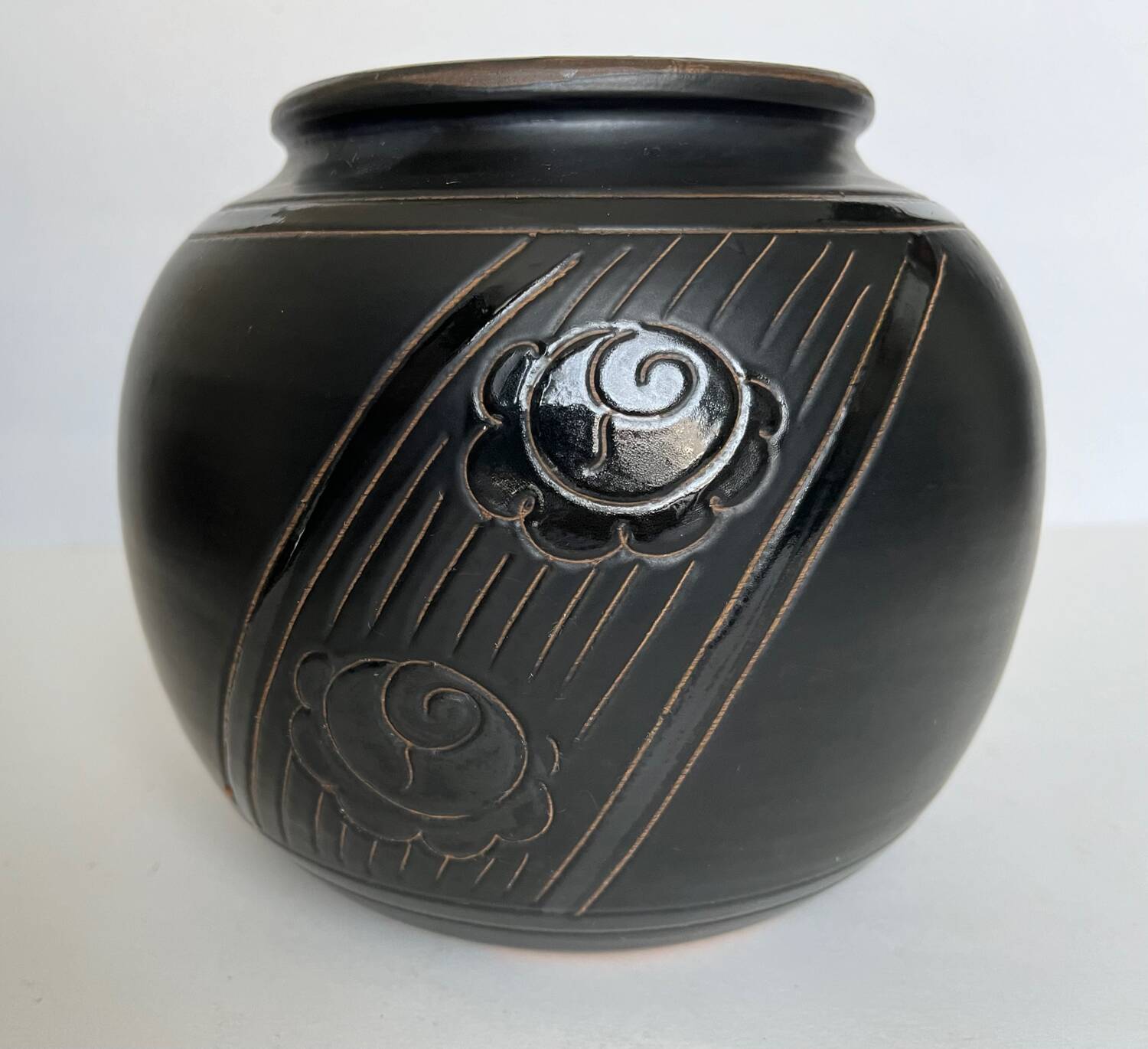 Art Deco ball vase in black ceramic
