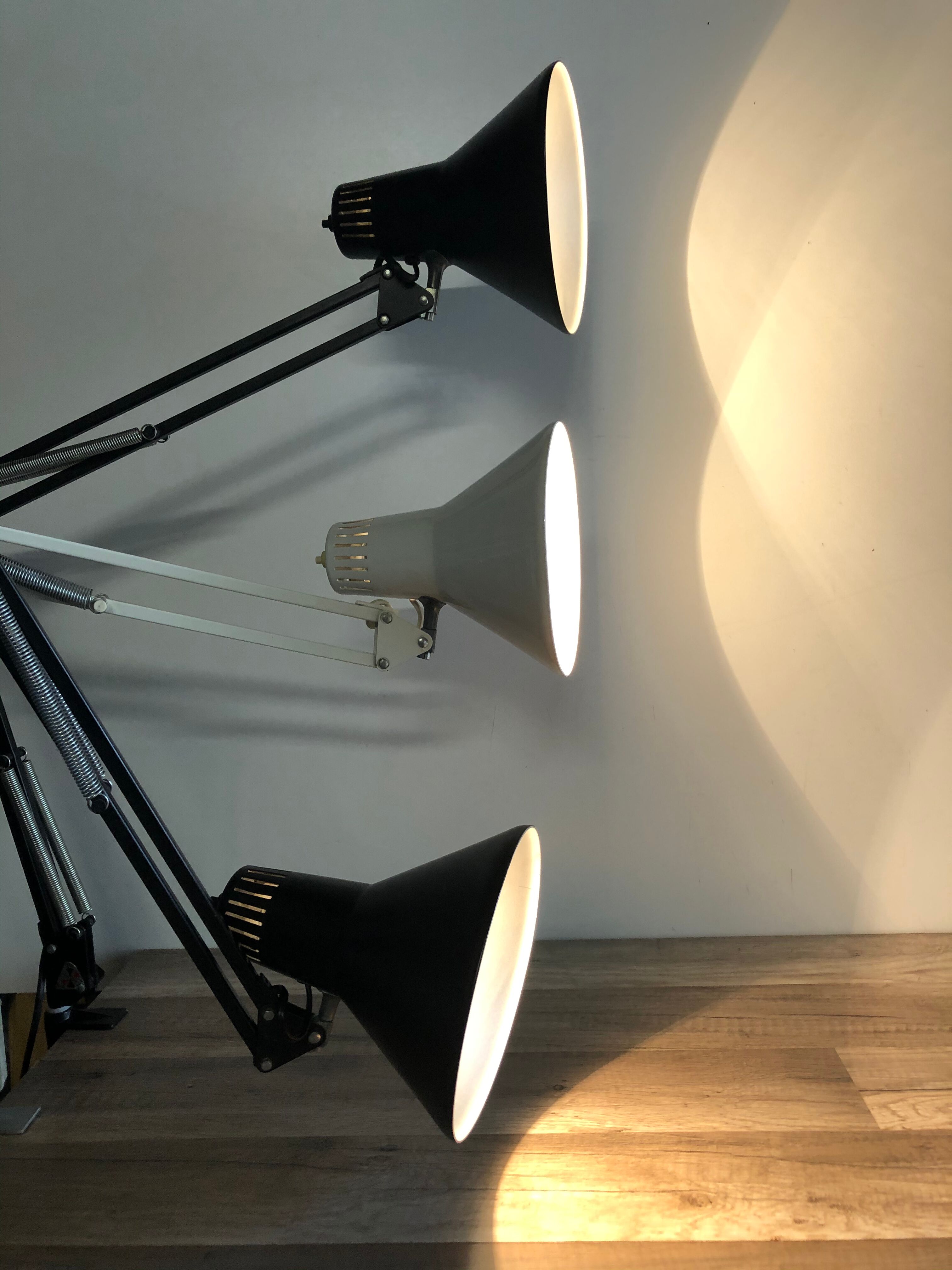 Twist T1 vintage Italian design desk lamp