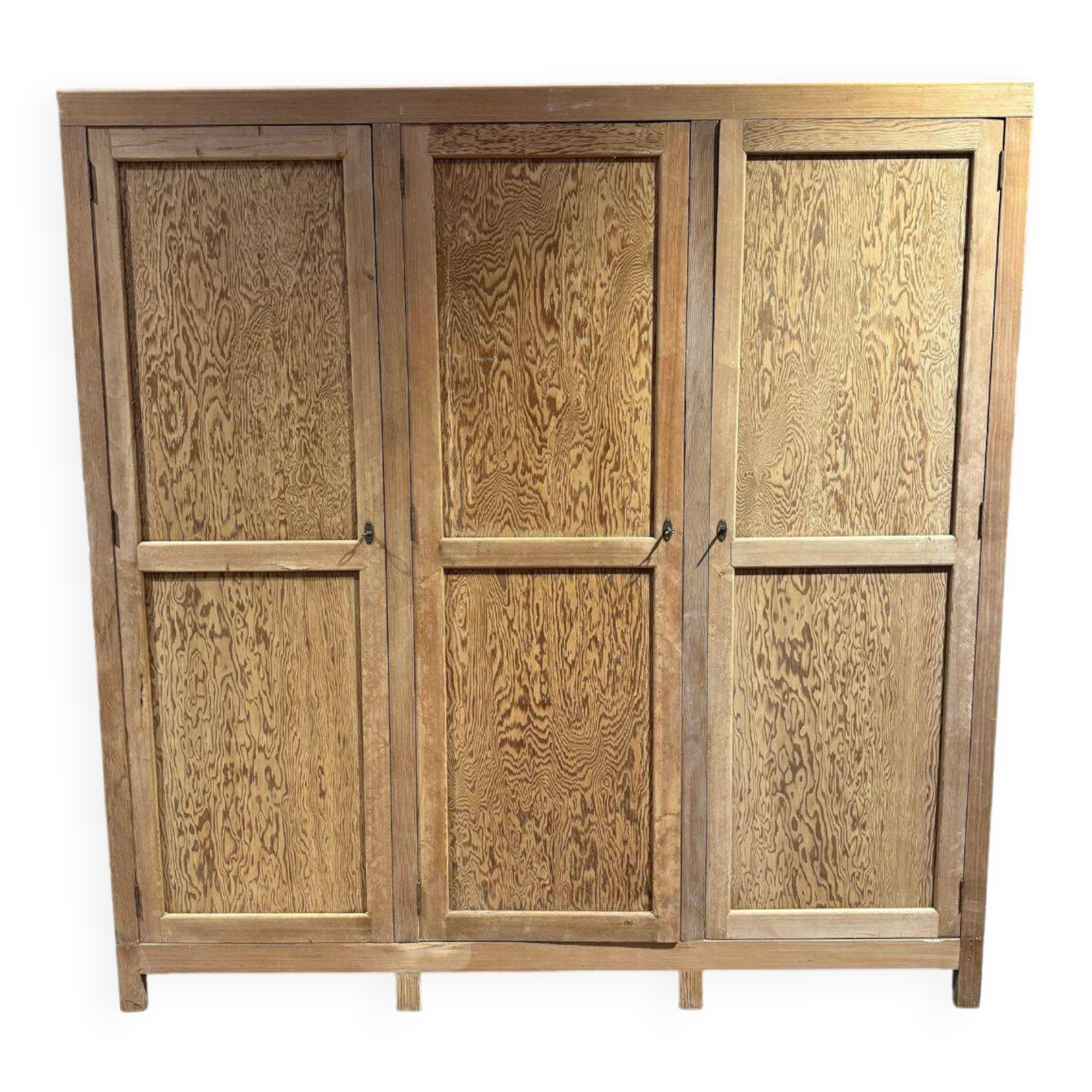 Old hardware cabinet in pitch pine - Early 20th century - Sandblasted