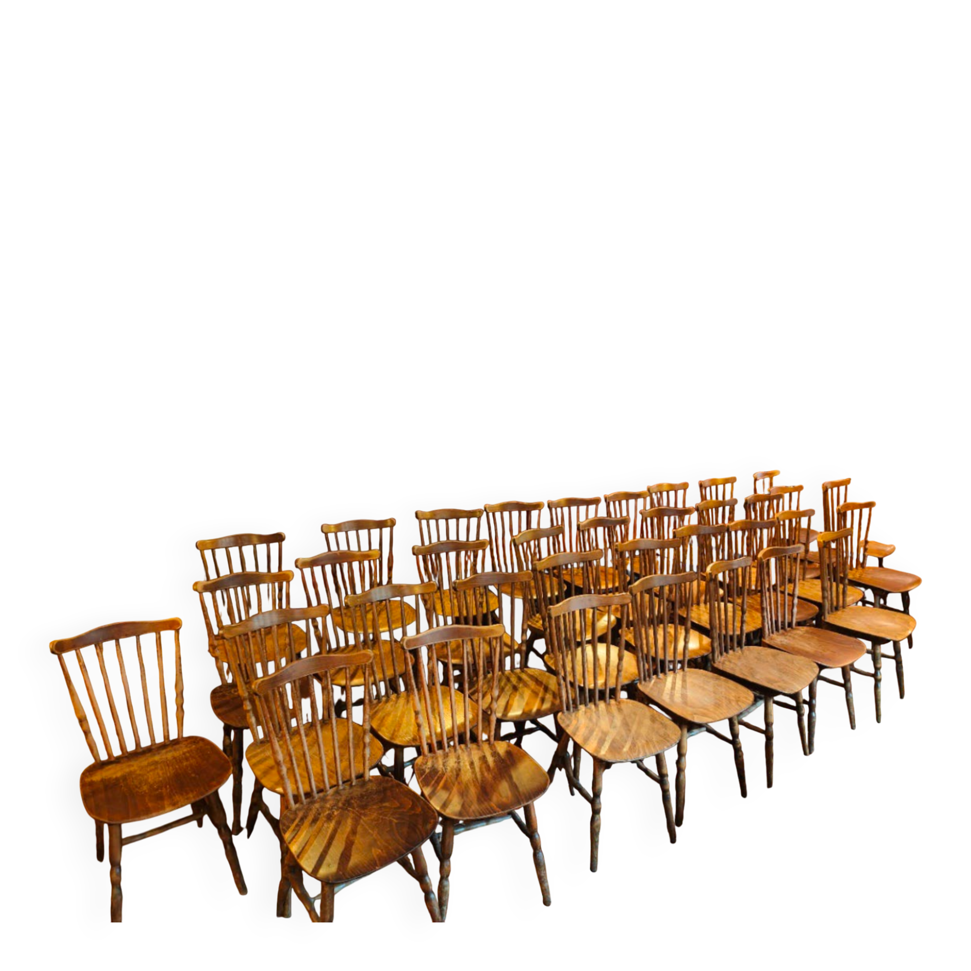 Lot de 46 chaises Baumann (modèle N153)