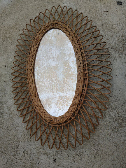 Vintage sun mirror in rattan 63x64cm