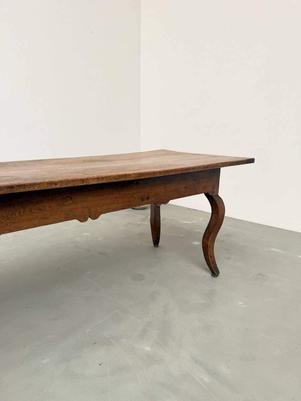19th century walnut drapery table 2m1