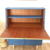 70s Secretary, Seram Blue