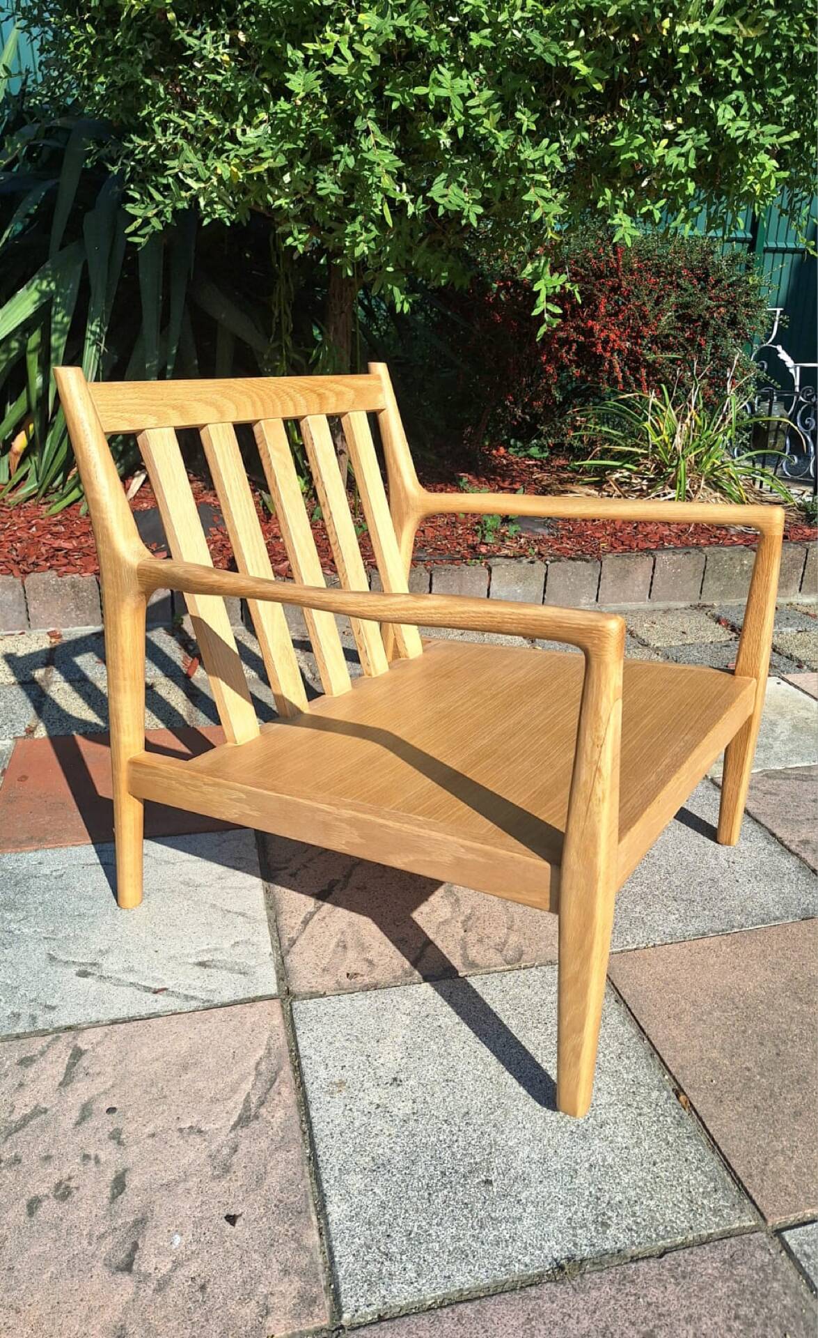 AMPM fauteuil Dilma chêne naturel neuf, meuble design scandinave