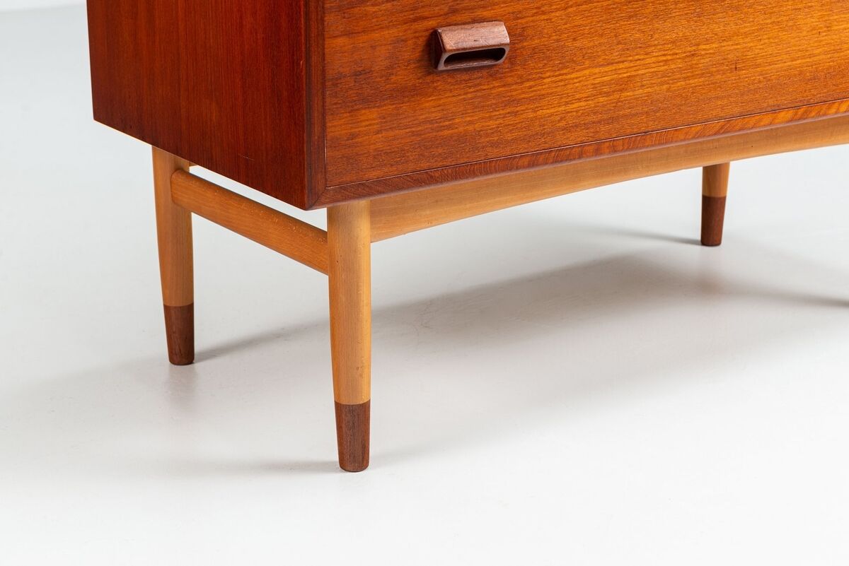 Commode Borge Mogensen en teck Soborg Mobelfabrik Danemark 1960