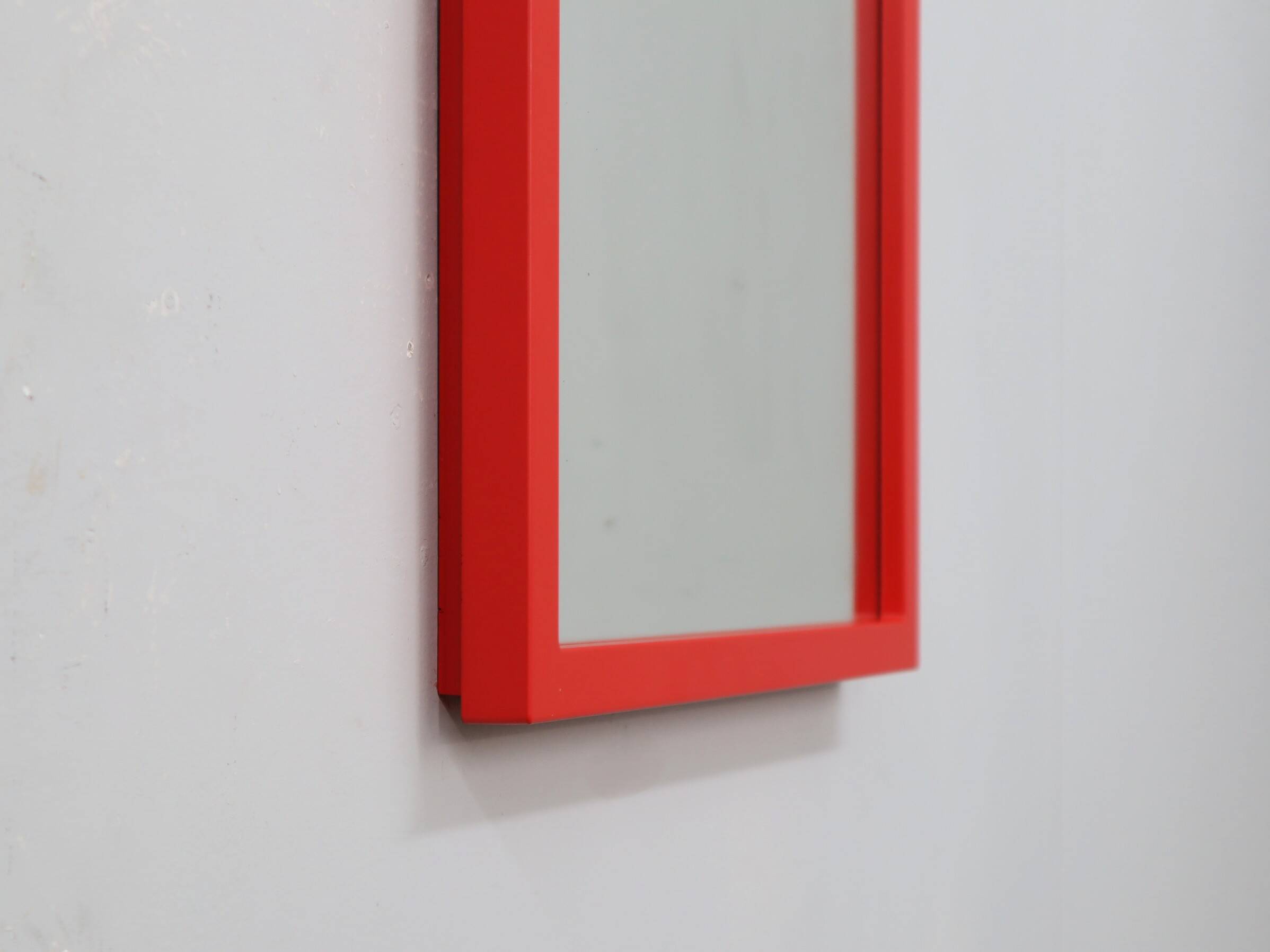 1970s Anna Castelli Ferrieri for Kartell Mod. 4727 Red Mirror