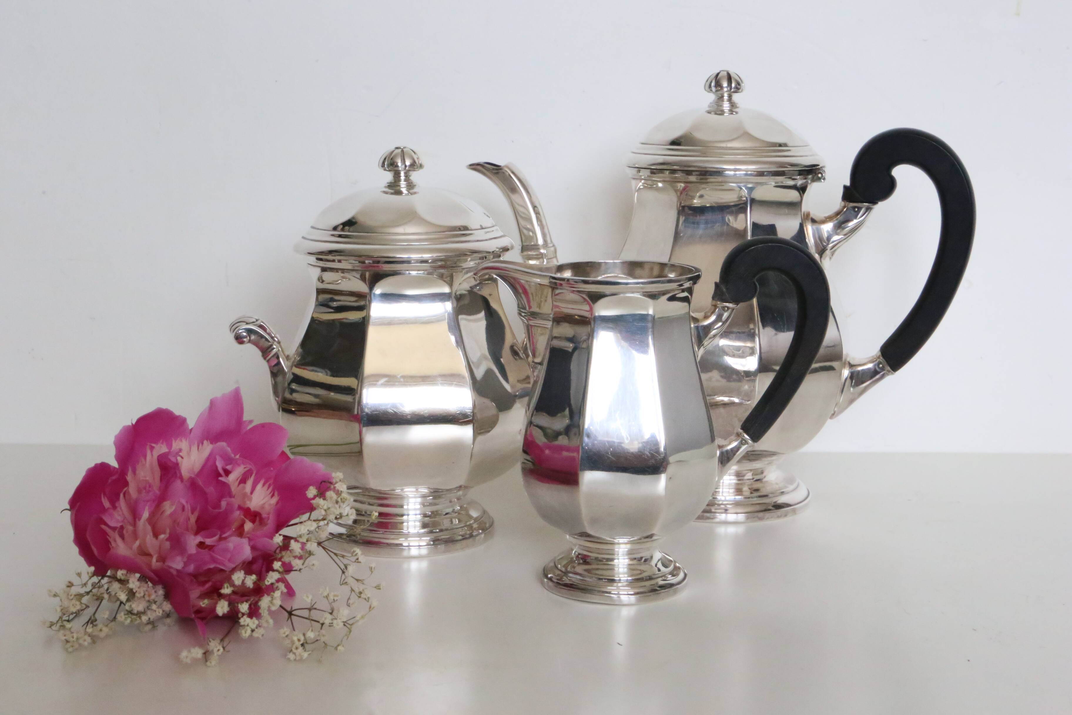 Silver-plated coffee service with ebony handles