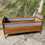 Baby cot 50s