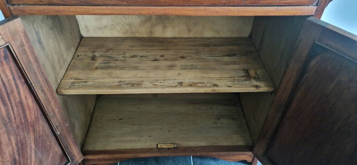 Antique mahogany sideboard signed Maple & Co, 19th century