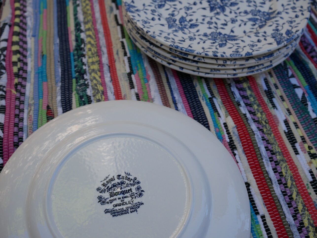 6 plates flat flowers vintage by Grindley