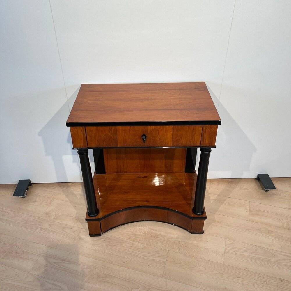 Biedermeier Console Table in Cherry Veneer, 1820