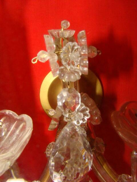 Crystal wall light with two arms from the 1960s.