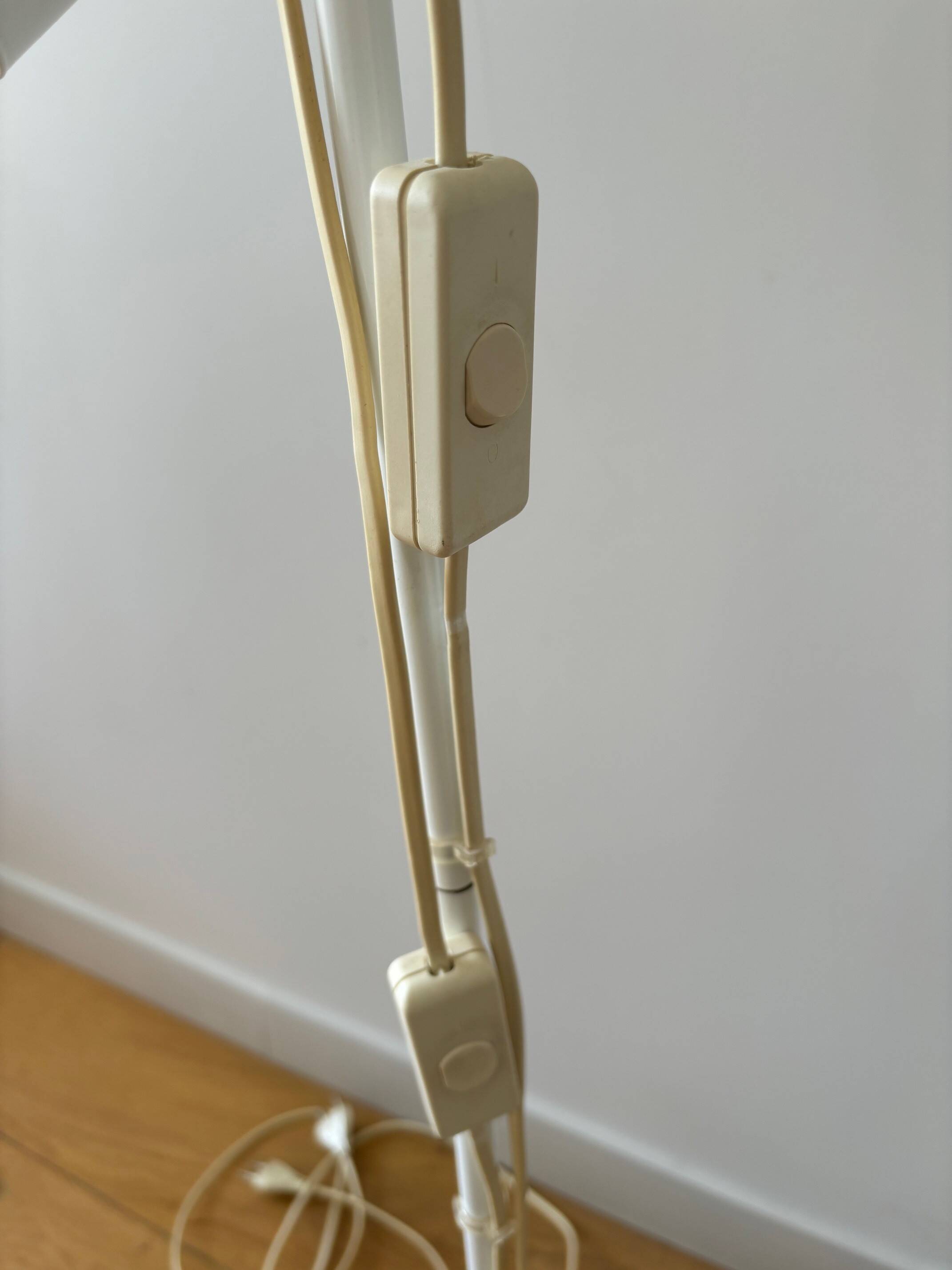 2 floor lamps with articulated spotlights - Sweden 70s/80s