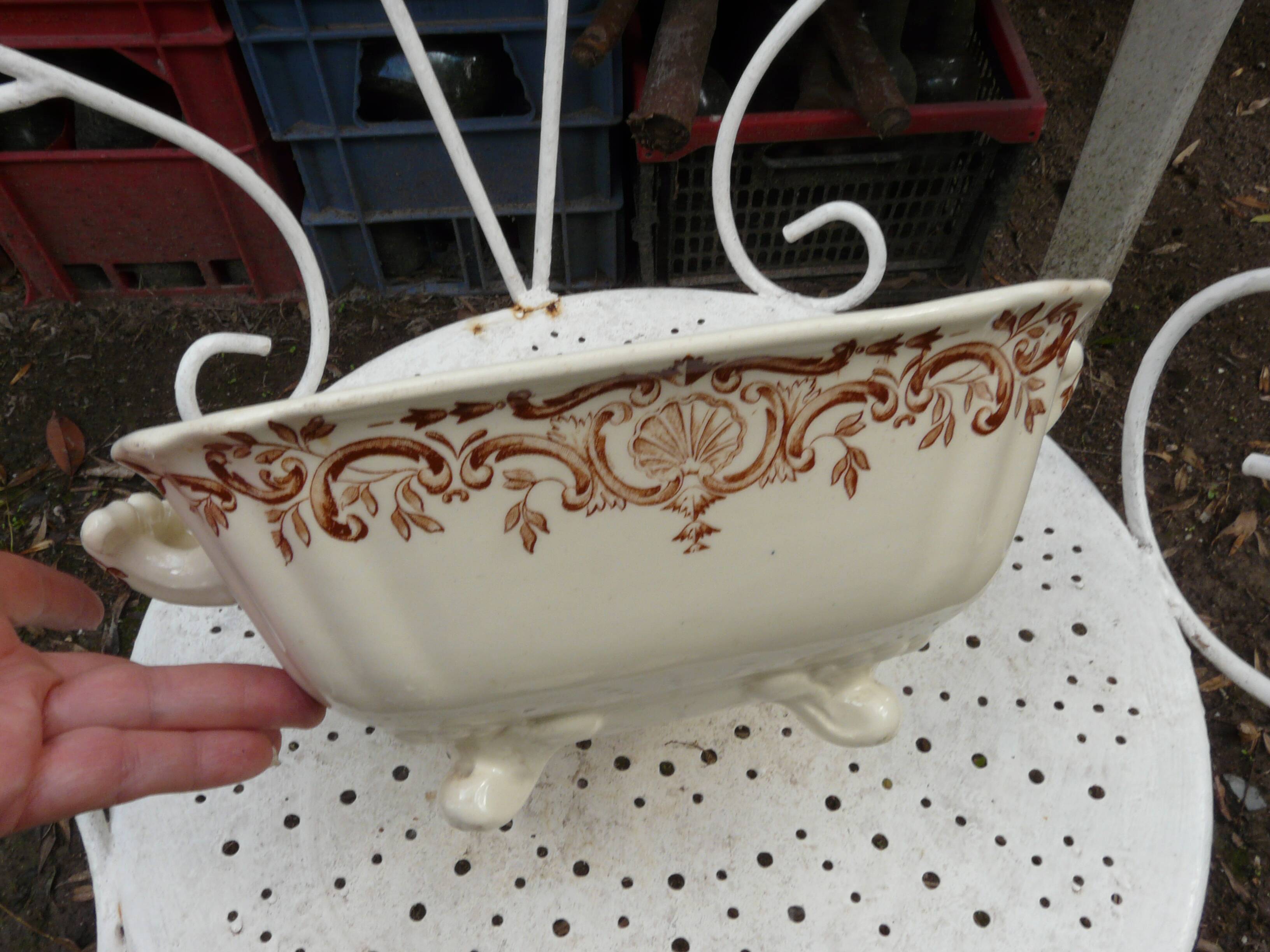 salad bowl - fruit bowl and dish Longchamp terre de fer model Regent