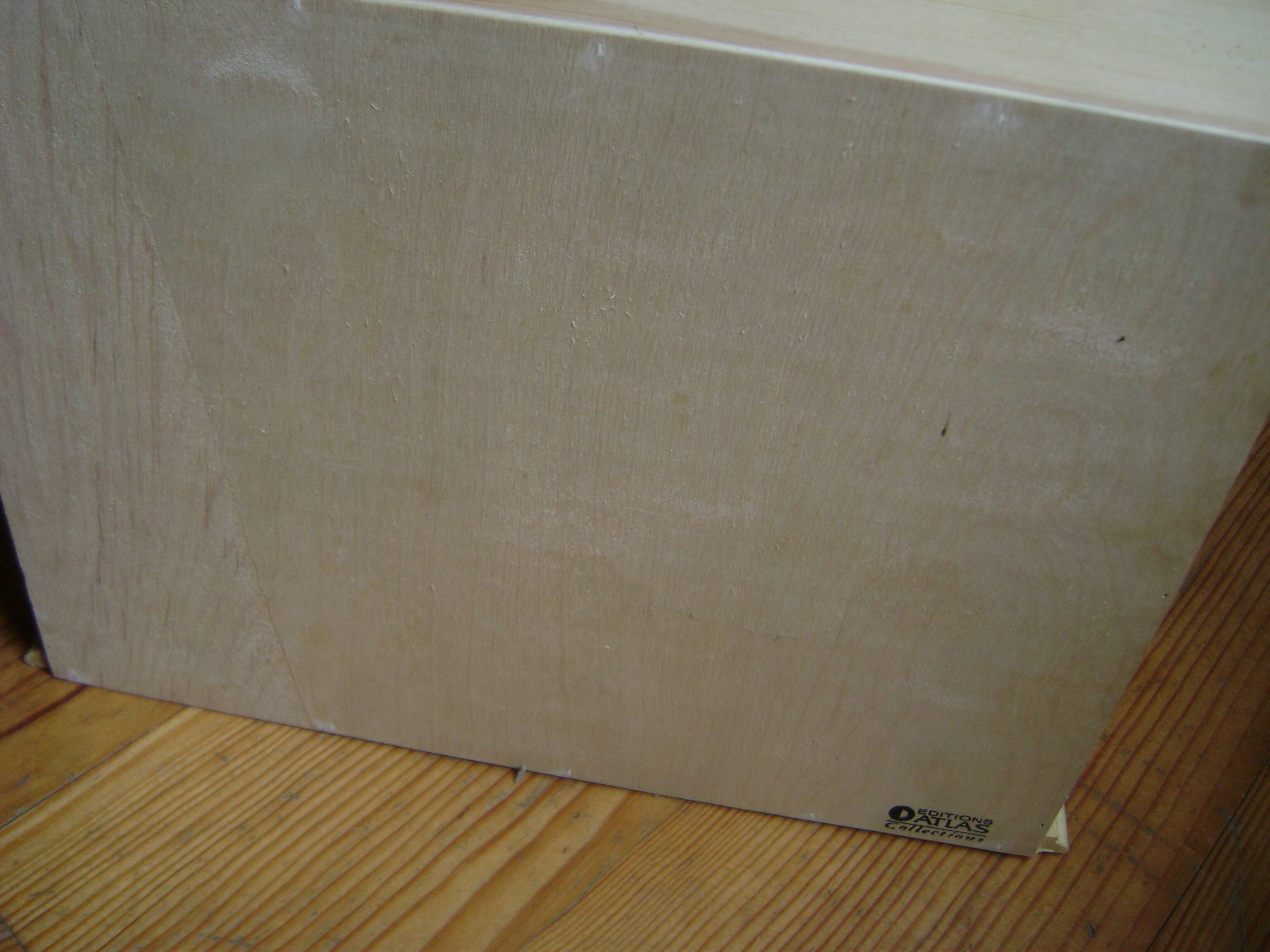 small wooden drawer unit